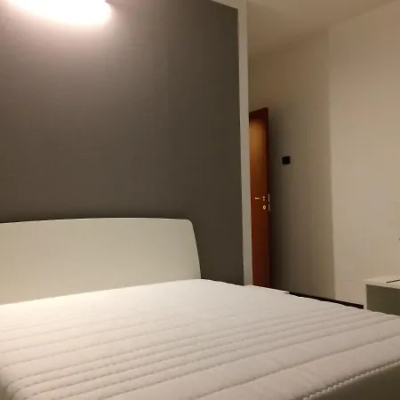 Apartment Sub14 Con 2 Da Letto Grandi *